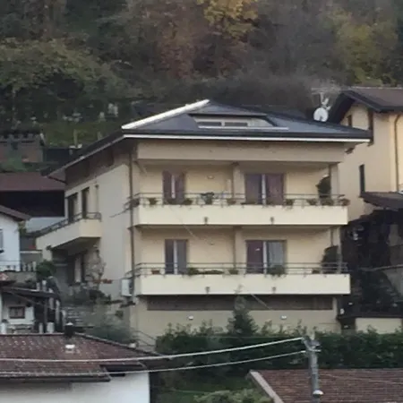 Al Signorino Lake Como Apartment *